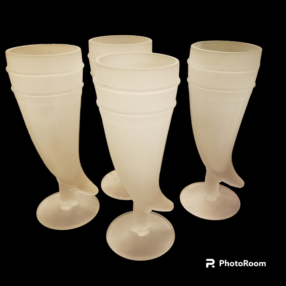 1960's Pilsner Tiara Frosted Horn Beer Glasses - Set of 4